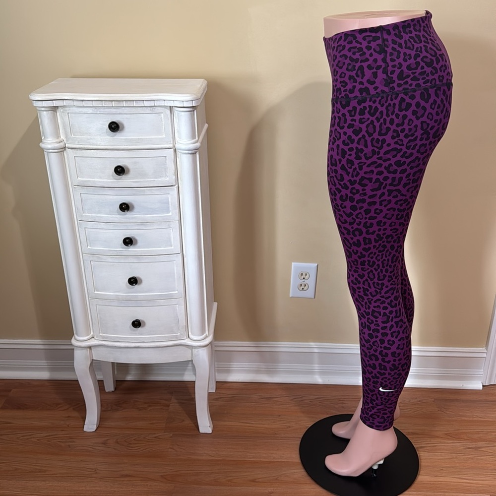 🐆Nike Leopard Print Dri Fit Leggings - Picture 8 of 10